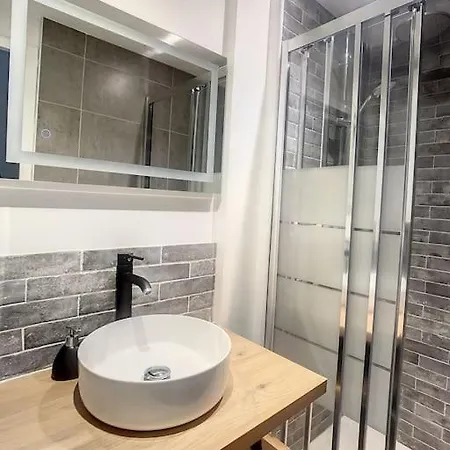 Superbe Hyper Centre équipé Wifi Netflix 2pers * Amiens